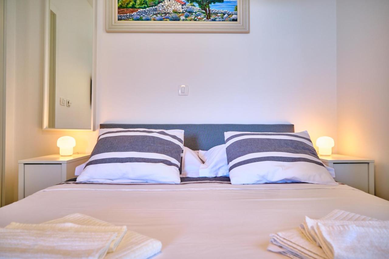 ספליט Luxury Seaside Apartment By Litto מראה חיצוני תמונה